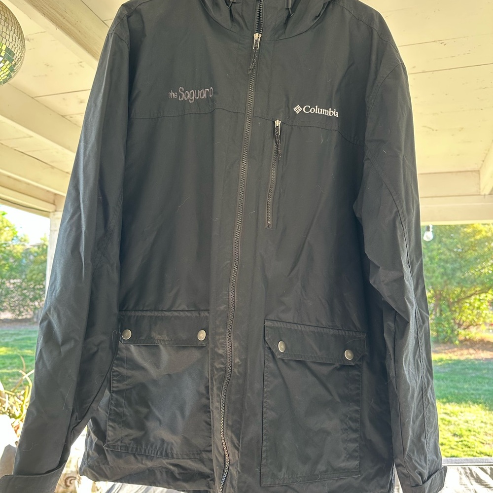 Columbia Men's Black shell Jacket
